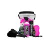Set za čiščenje v vedru MUC-OFF Deep Clean Bucket Kit