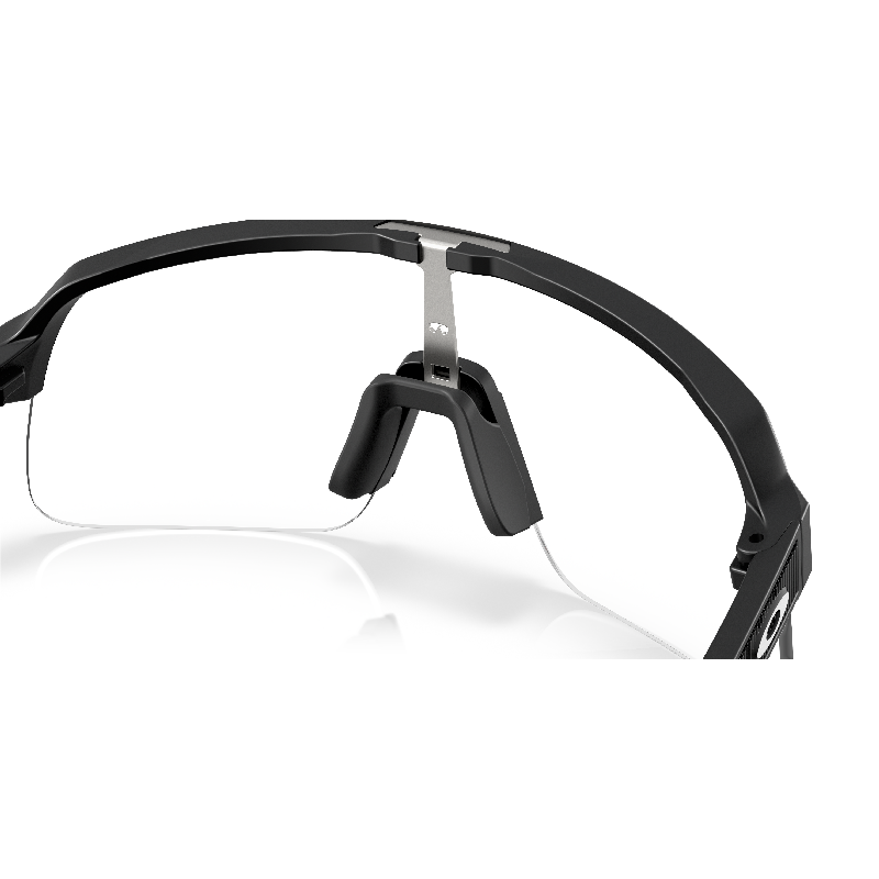 Sončna očala OAKLEY Sutro Lite S Matte Black / Clear Photochromic