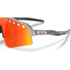 946540-1-webp Sončna očala OAKLEY Sutro Lite Sweep MVDP Space Dust / Prizm Ruby
